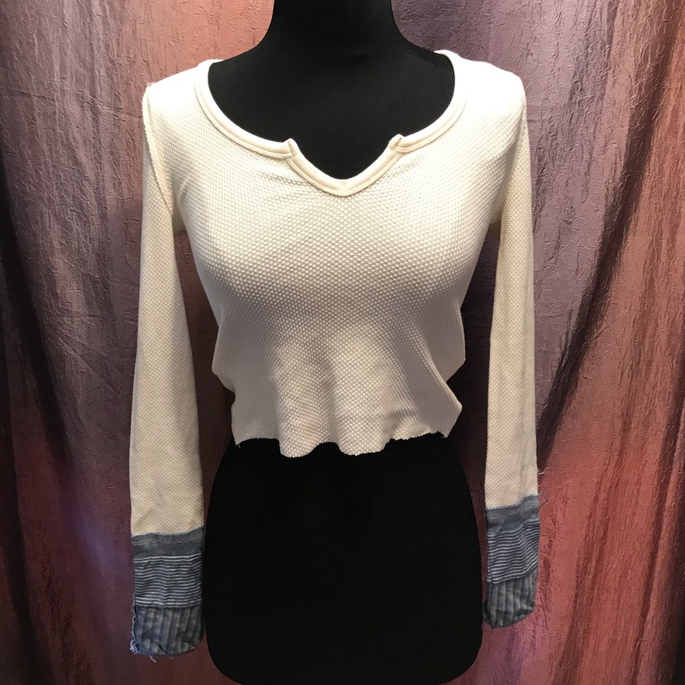 Free People “We the Free” long sleeve crop top cut